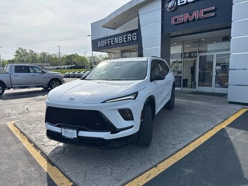 New 2026 Buick Enclave Sport Touring w/ Power Package image 2