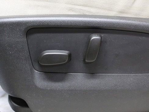 Used 2023 Buick Envision Preferred FWD image 17