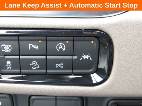 New 2026 GMC Yukon XL Denali w/ Advanced Technology Package AWD/4WD image 8