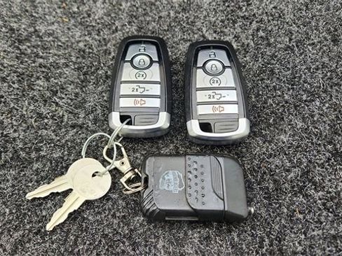 Used 2024 Ford F250 Limited w/ FX4 Off-Road Package image 67