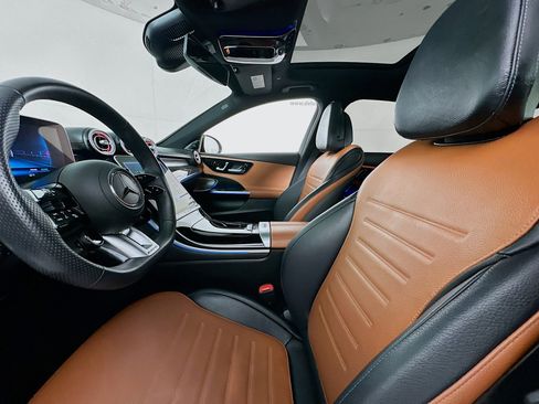 Used 2023 Mercedes-Benz C 43 AMG 4MATIC Sedan w/ Pinnacle Trim Package image 17