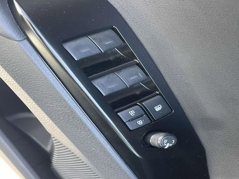 Used 2026 Toyota Camry LE image 15