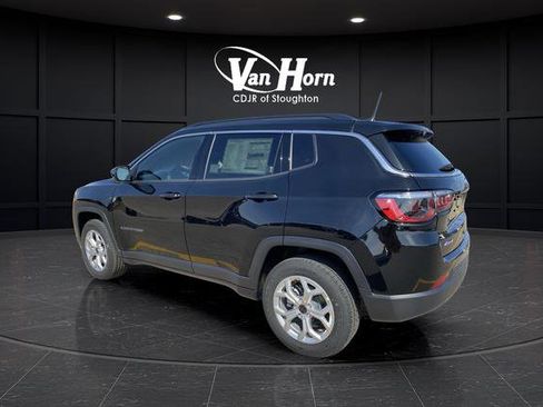 New 2025 Jeep Compass Latitude w/ Sun & Sound Group image 3