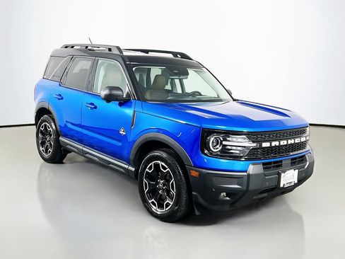 Used 2025 Ford Bronco Sport Outer Banks w/ Outer Banks Tech Package+ AWD/4WD image 1
