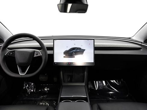 Used 2024 Tesla Model 3 Long Range RWD image 15