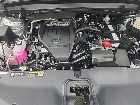 Used 2025 Toyota Grand Highlander AWD image 42