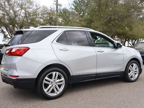 Used 2020 Chevrolet Equinox Premier image 8