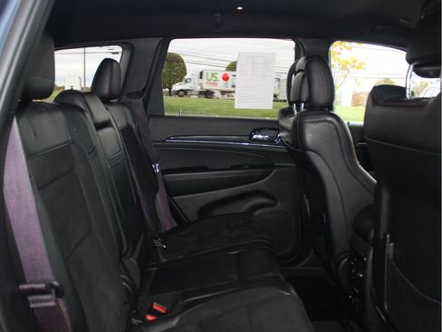 Used 2019 Jeep Grand Cherokee Trailhawk image 30