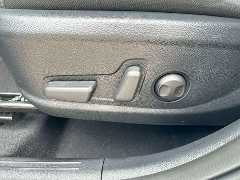 Used 2024 Kia Soul EX FWD image 12
