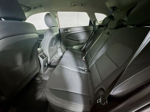 Used 2021 Hyundai Tucson SEL FWD image 26