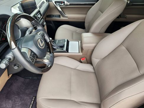 Used 2023 Lexus GX 460 Premium AWD/4WD image 13