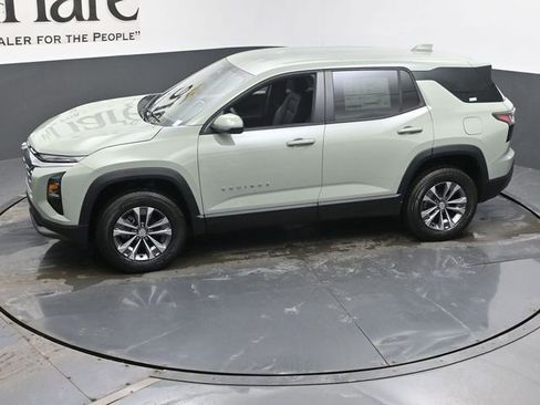 New 2026 Chevrolet Equinox LT w/ Convenience Package II FWD image 36