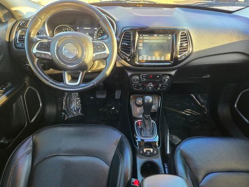 Used 2019 Jeep Compass Limited w/ Safety & Security Group AWD/4WD image 17