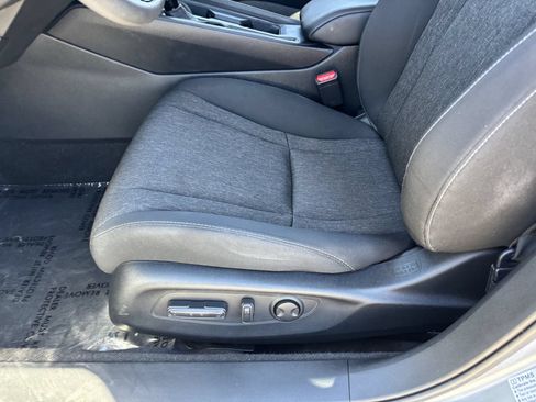 Certified 2024 Honda Accord EX image 18