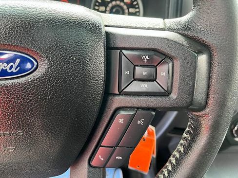 Used 2016 Ford F150 XLT w/ Equipment Group 302A Luxury image 16