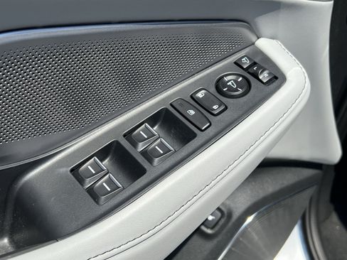 Certified 2026 Acura MDX SH-AWD w/ Technology Package image 16