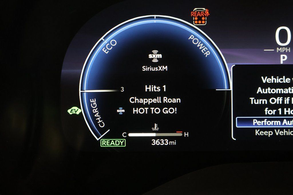 Used 2026 Toyota Sienna XSE FWD image 18