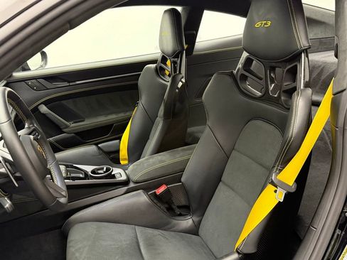 Used 2024 Porsche 911 GT3 image 5