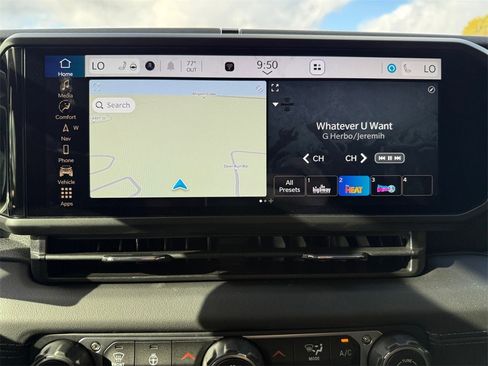 New 2025 Jeep Gladiator Rubicon w/ Convenience Group image 32