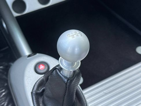 Used 2005 Lotus Elise RWD image 18