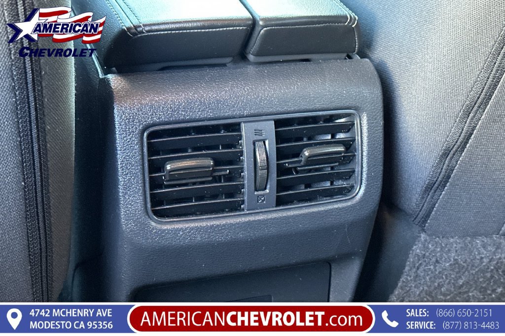 Used 2023 Nissan Rogue SV AWD/4WD image 16