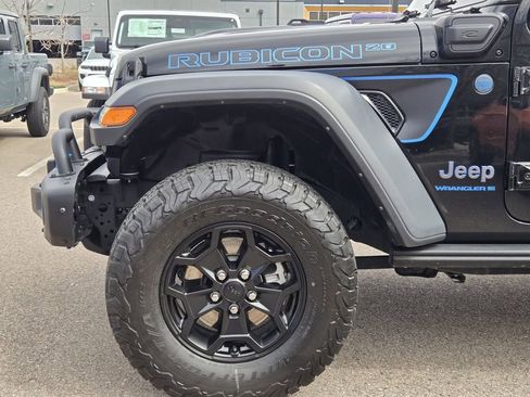 Used 2023 Jeep Wrangler Unlimited Rubicon 4xe image 6