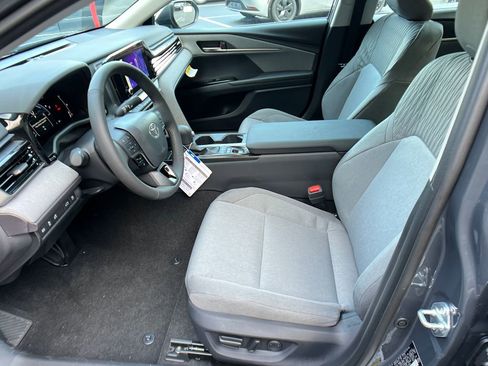 New 2026 Toyota Camry LE w/ Convenience Package image 9