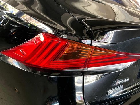 Used 2019 Lexus IS 300 F Sport image 29