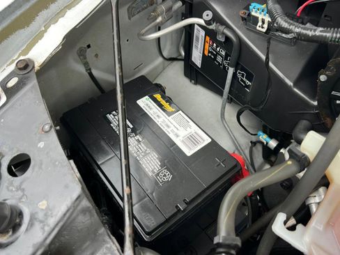 Used 2013 Chevrolet Express 3500 Extended image 34