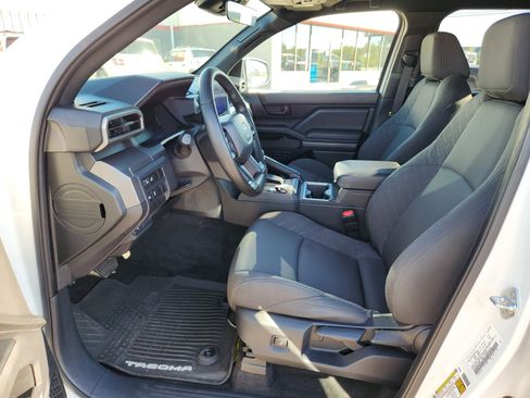 Used 2024 Toyota Tacoma SR5 image 12