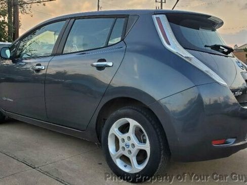 Used 2013 Nissan Leaf S image 19