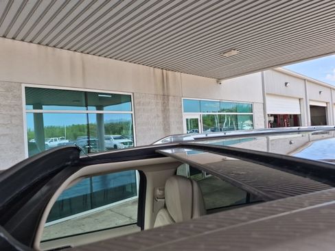 Used 2020 Lincoln Navigator Reserve w/ Luxury Package RWD image 12