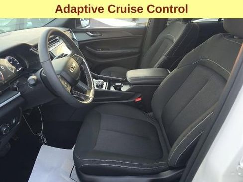 Used 2024 Jeep Grand Cherokee Laredo X w/ Luxury Tech Group I AWD/4WD image 10