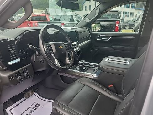 Certified 2022 Chevrolet Silverado 1500 LTZ w/ LTZ Convenience Package II image 21