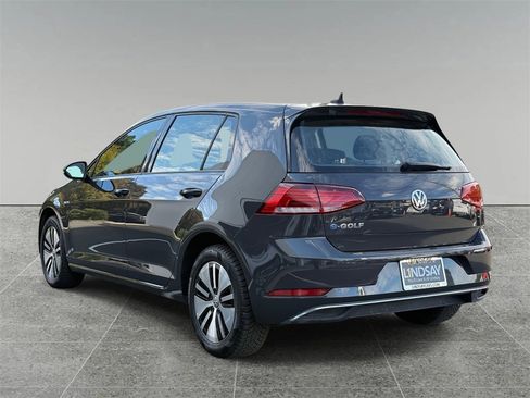 Used 2019 Volkswagen e-Golf SE w/ Driver Assistance Package image 12