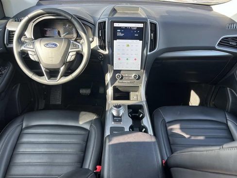 Certified 2022 Ford Edge SEL w/ Convenience Package image 15