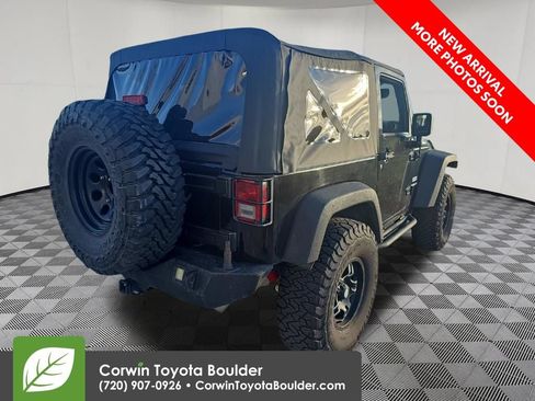 Used 2012 Jeep Wrangler Sport AWD/4WD image 7