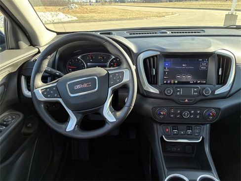Used 2020 GMC Terrain SLT w/ Preferred Package image 18