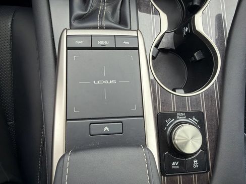 Used 2021 Lexus RX 450h AWD w/ Luxury Package image 26