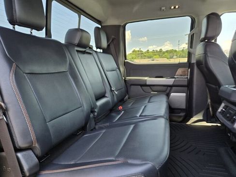 Used 2024 Ford F250 Lariat w/ Lariat Ultimate Package AWD/4WD image 18