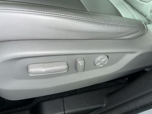 Used 2024 Honda Odyssey Touring image 14