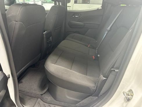 Used 2024 Chevrolet Colorado LT w/ LT Convenience Package II AWD/4WD image 29
