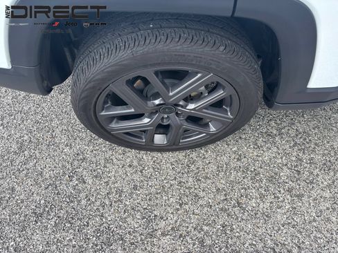Used 2026 Jeep Compass Limited AWD/4WD image 25
