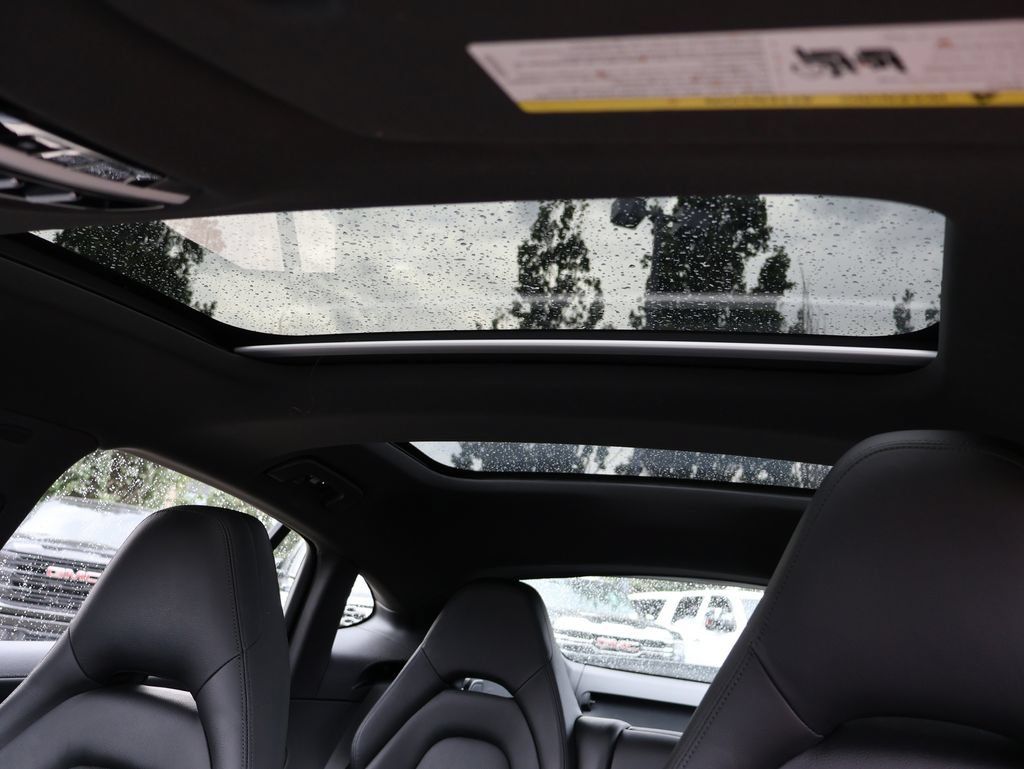 Used 2018 Porsche Panamera 4S AWD/4WD image 41