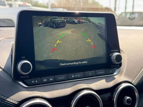 Used 2025 Nissan Sentra SV image 23