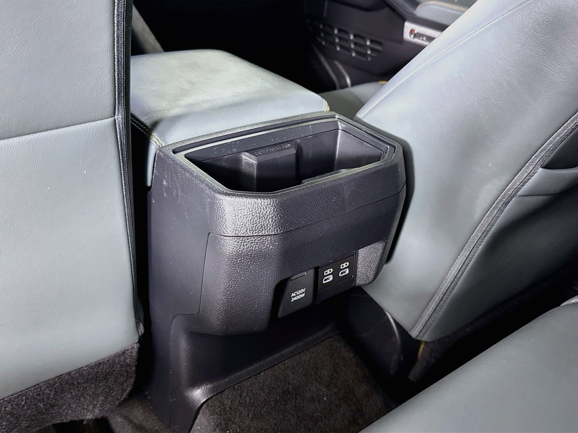 Certified 2025 Toyota Tacoma 4x4 Double Cab Hybrid image 27