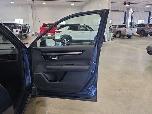 Used 2026 Honda CR-V Sport Touring image 32