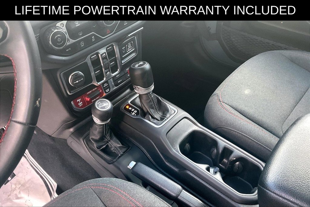 Used 2024 Jeep Wrangler Unlimited Rubicon AWD/4WD image 13