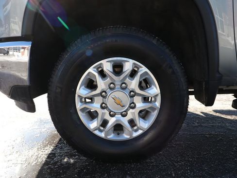 Used 2024 Chevrolet Silverado 3500 LTZ image 30