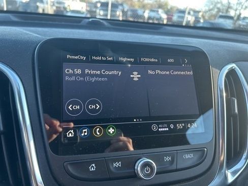 Used 2024 Chevrolet Equinox LT image 9